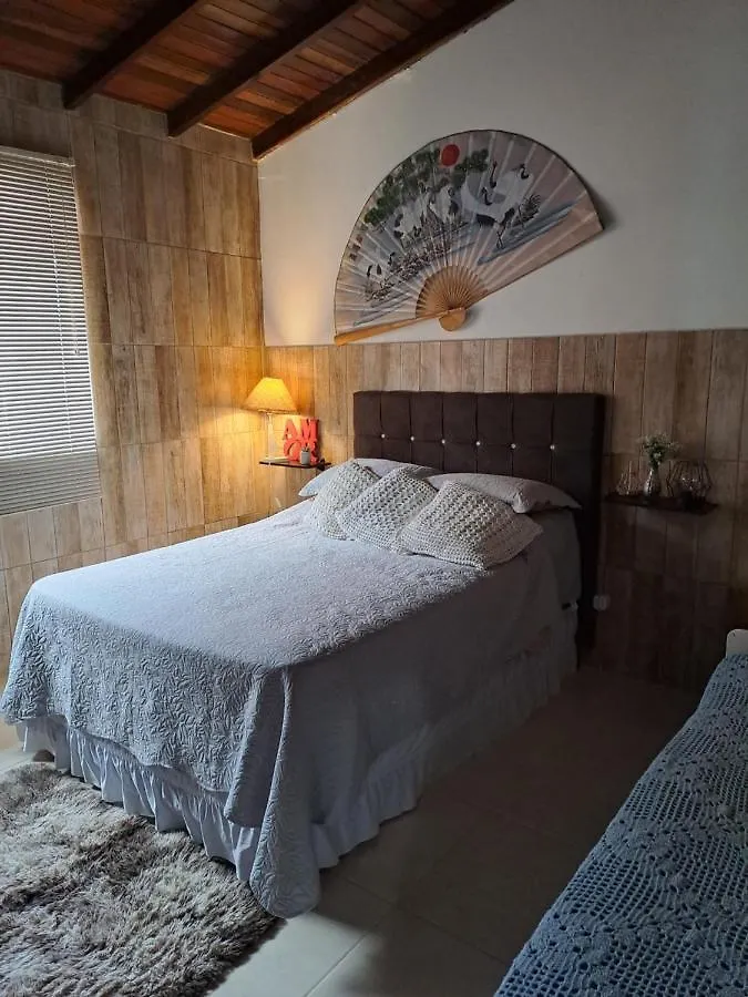 Casa De Praia Beira Do Mar, Pe Na Areia フロリアノポリス 0*,